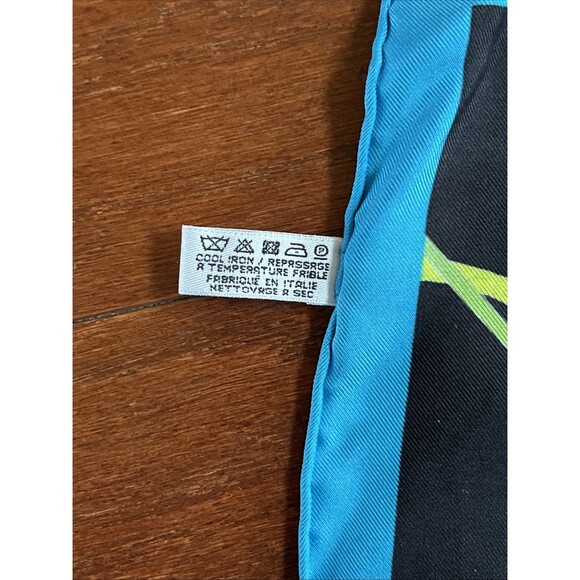 PATEK PHILIPPE Vivid bird motif large size silk scarf  Blue Novelty Prize Purple - Picture 8 of 9